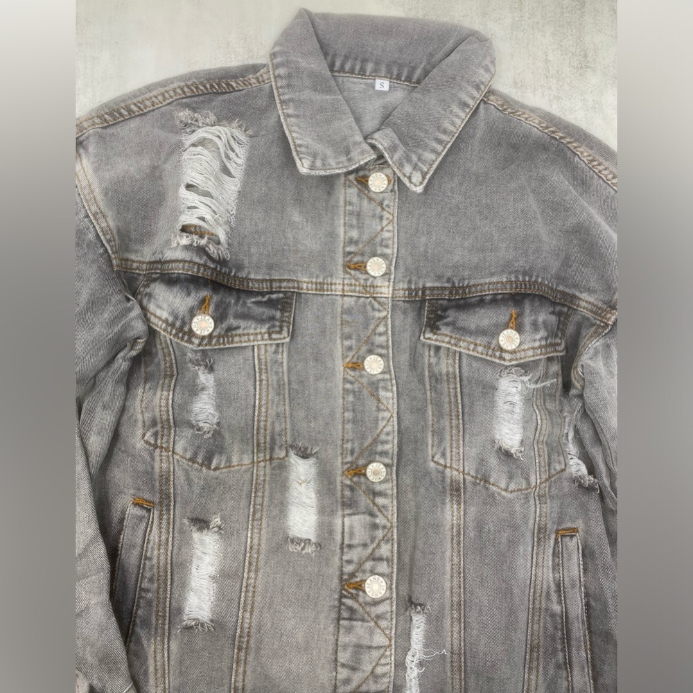 Brand new Gray Jean jacket Sz:S